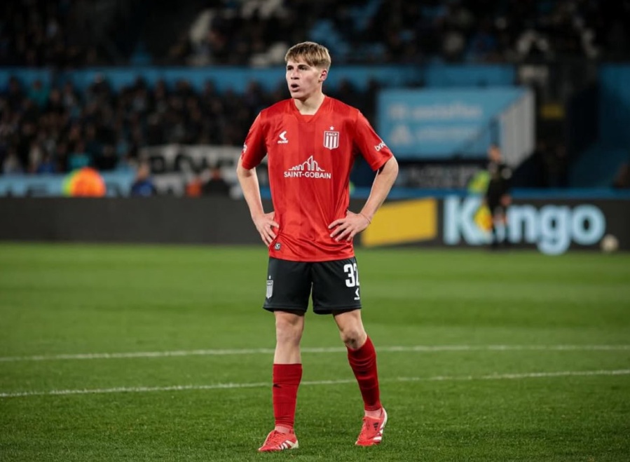 Del reconocimiento de Domínguez y Verón al saludo de compañeros: ¿Cómo vivió Amondarain su debut y qué dijo horas después?