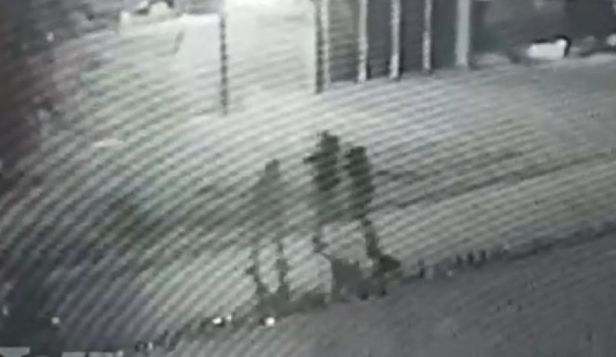 Asaltaron una casa en Los Hornos y terminó con los delincuentes discutiendo: ”Estos alquilan boludo”