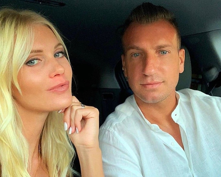 La novia de Maxi López compartió una foto ”familiar” con los hijos de Wanda Nara