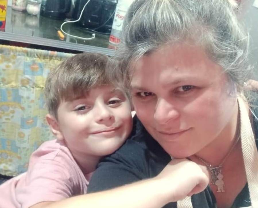 ”Trabajaba 17 horas”: una ”madrina” le da la bienvenida a los bebés en La Plata y salvó a su familia en el momento más duro