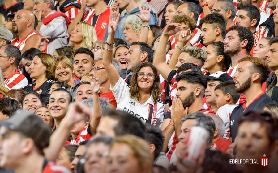Es oficial: Regresan los hinchas al fútbol argentino