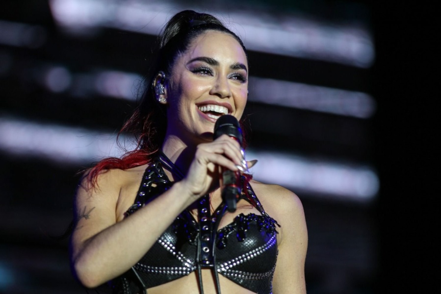 Lali respondió a las versiones sobre su posible retiro de los escenarios: ”No me alejo de la música”