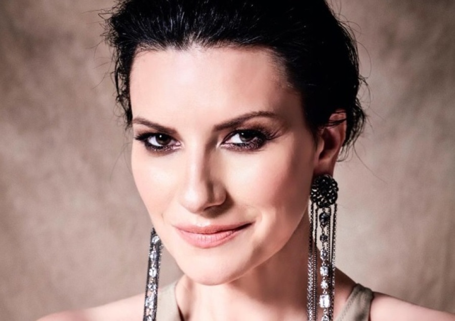 La cantante Laura Pausini cumple 30 años de carrera y lo festeja con tres shows en menos de 24 horas