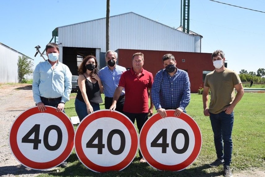 Se hizo entrega de las nuevas señaléticas viales para el predio del Parque Industrial II