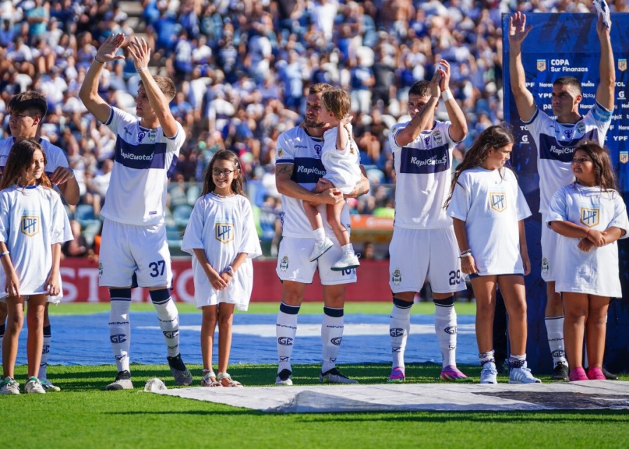 ¿Por qué no hablaron los jugadores de Gimnasia?