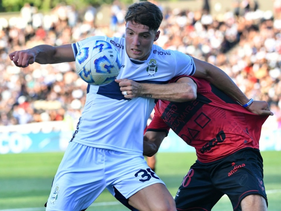 Panaro a corazón abierto: Bancó a Suso como capitán, elogió al hincha del Lobo y se autodefinió de una manera llamativa