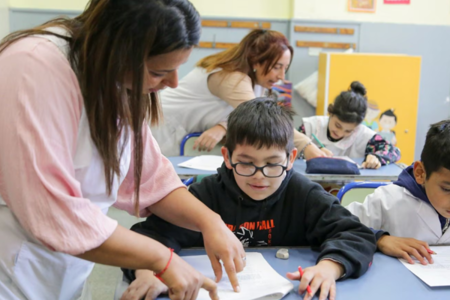 Gremios docentes celebraron el nuevo acuerdo con el Gobierno nacional que eleva el salario mínimo