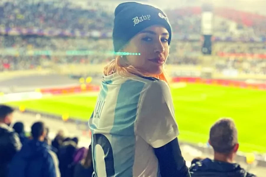 Lali Esposito fulminó al arbitro de Argentina-Países Bajos