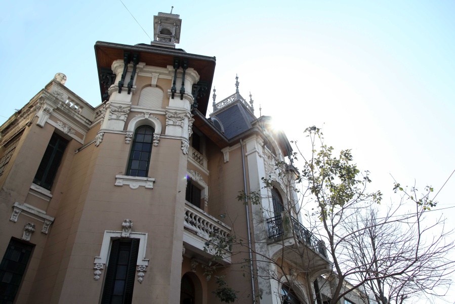 Se realizará un show de música española en el Palacio López Merino