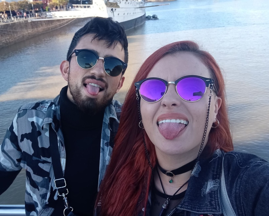 Llegaron de Colombia a La Plata hace solo dos meses por un sueño y ya viven una montaña rusa: ”Te exigen muchas horas”