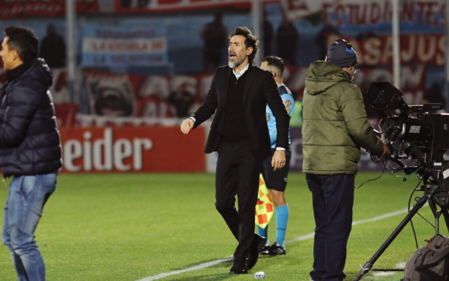 En medio de la turbulencia deportiva del Pincha, Domínguez tomó una decisión que tranquiliza