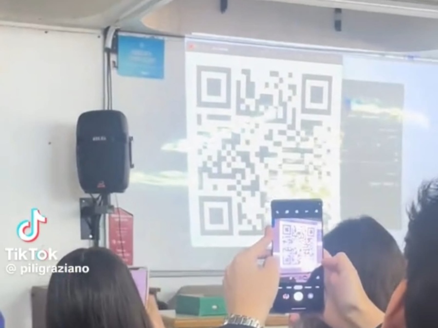 Código QR para pasar asistencia: la nueva modalidad que se utilizan en las aulas universitarias de La Plata