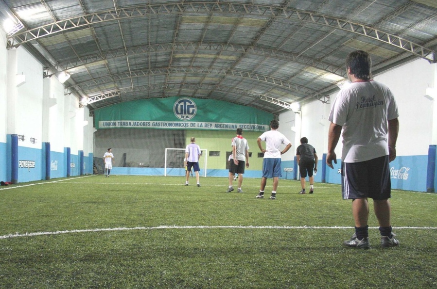 Volvió de un Fútbol 5 eufórico por haber hecho solo 3 pases lindos y fue viral: ”Los goles no tendrían que valer”