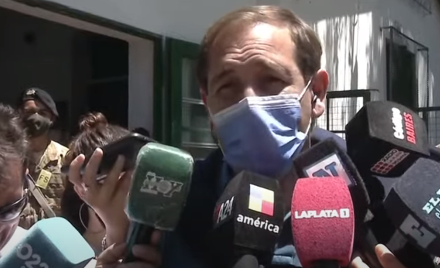 Julio Garro: ”Le pedimos a la gente que vaya con su boleta desde la casa”