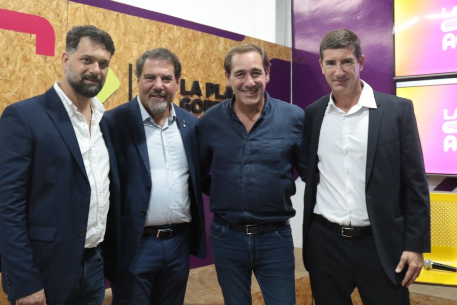 Garro participó de una capacitación financiera en La Plata: ”Queremos que jóvenes y comerciantes estén preparados”