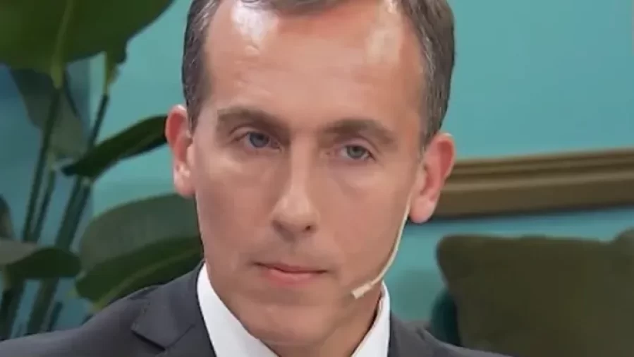 El periodista Alconada Mon estuvo en la mesa de Mirtha Legrand y denunció que fue espiado por el gobierno de Macri