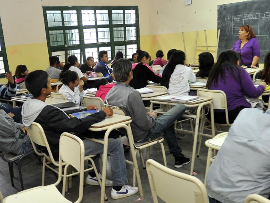 Oficializaron la ampliación de la Beca Progresar para estudiantes de 16 y 17 años: estos son los detalles