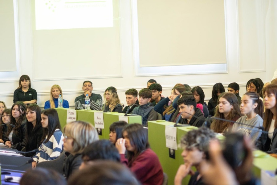 Se llevó a cabo el Parlamento Juvenil Bonaerense en Ensenada