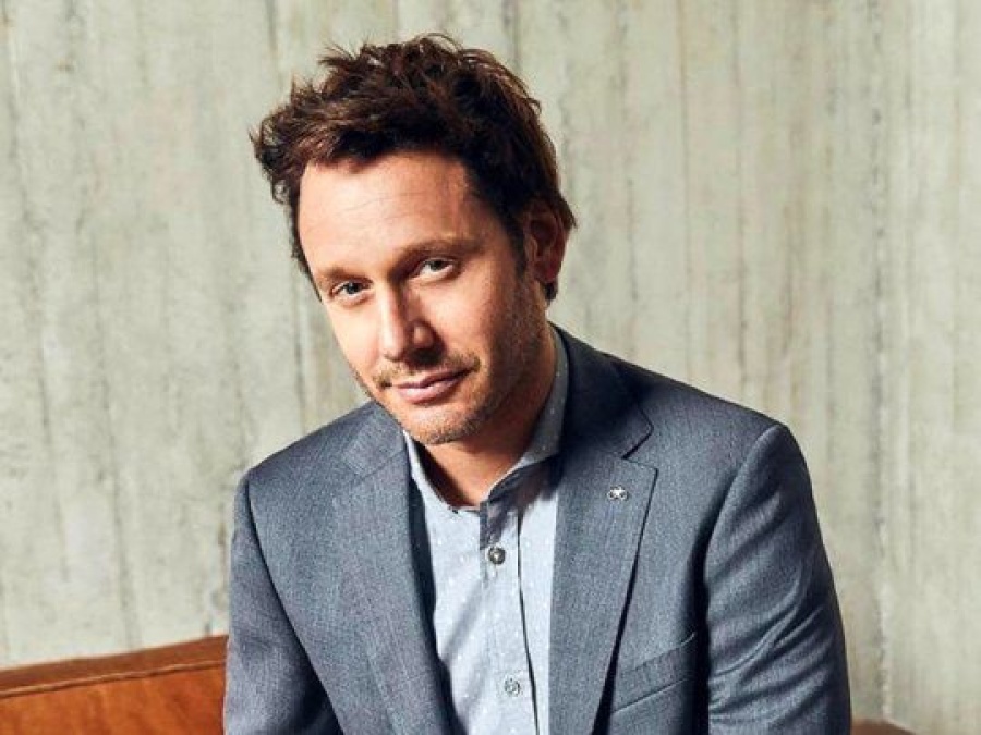 Benjamín Vicuña mostró su nueva casa después de separarse de la China Suárez