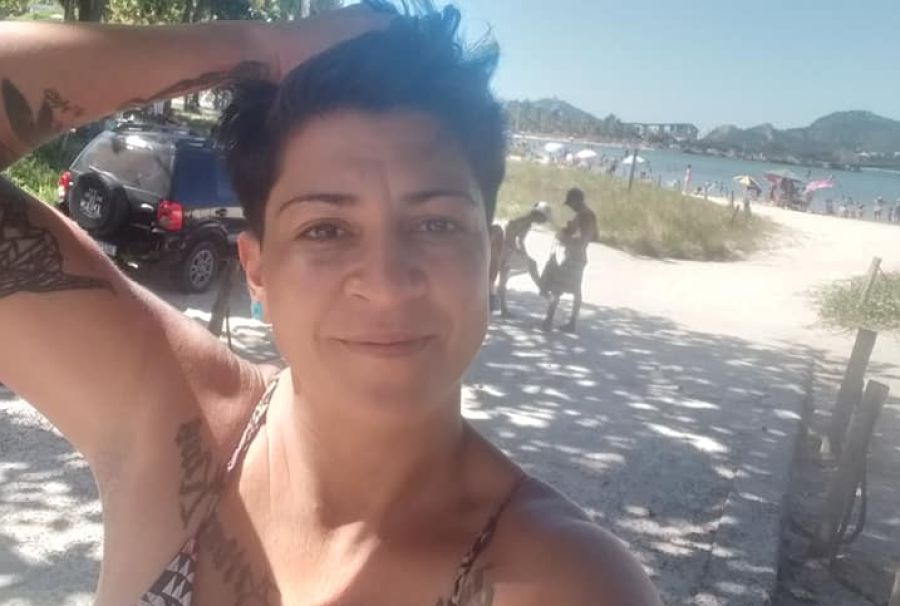 Lleva la bici a todos lados, la dejó un ratito en 10 y 58, y todavía no puede creer lo que pasó: ”Es mi medio de transporte”