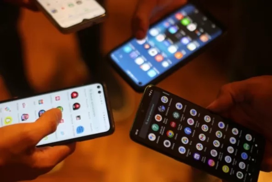 Empezó a regir el plan ”Ahora 10” para la compra de celulares y se extenderá hasta marzo