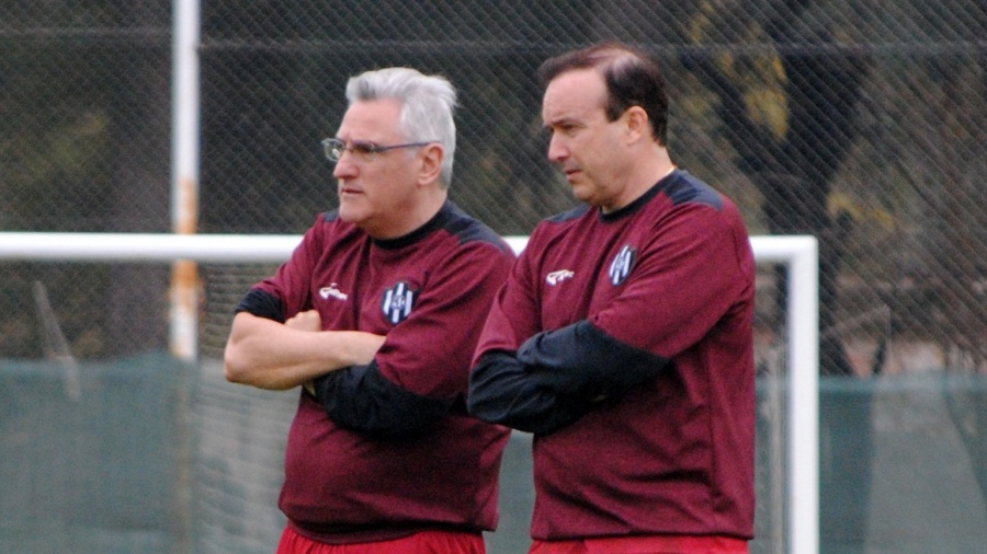 ¿Qué hablaron Balbo y Verón en la previa al partido con Gimnasia? 