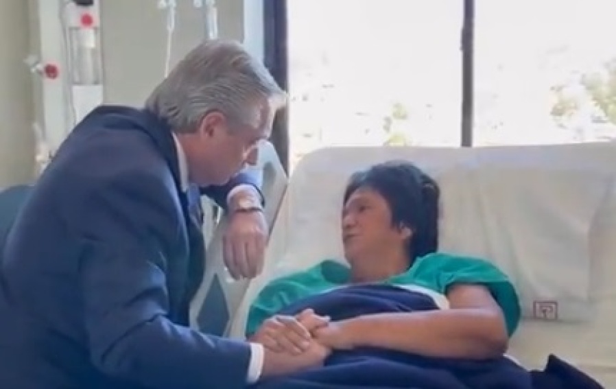 Alberto Fernández visitó a Milagro Sala: ”Sufre una persecución, es un problema de derechos humanos”