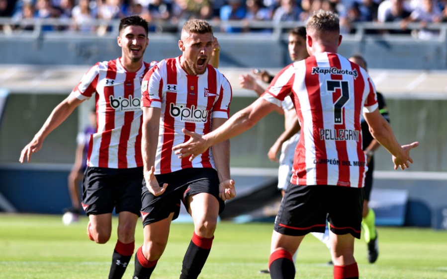 El Pincha se clasificó a la Libertadores en el bosque y mantuvo la histórica racha con Gimnasia