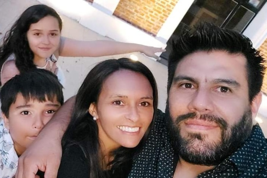 Estuvieron 6 meses encerrados en su casa, no salían a ningún lado, y ahora sus “dedos” revolucionan La Plata: ”Nos unió”