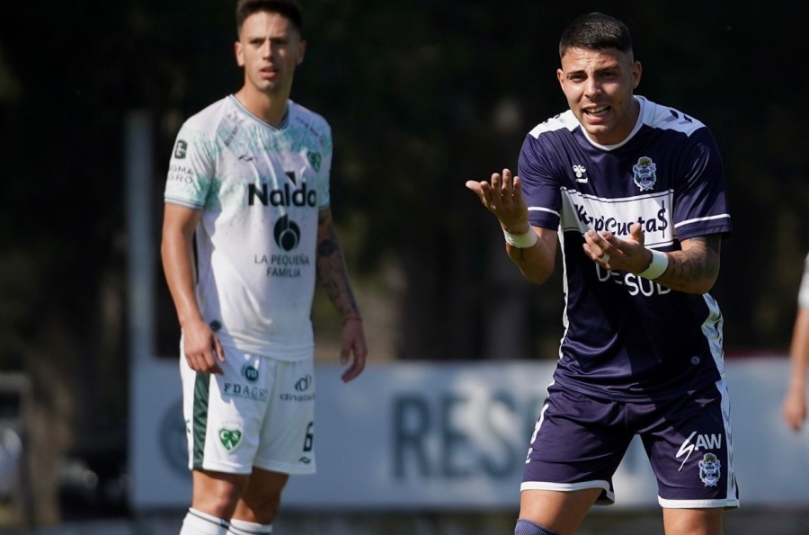 De la mano de su goleador, la Reserva Tripera ganó y se prende en la pelea