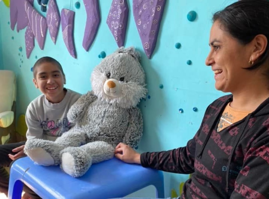 Una pequeña viajó de Chaco a La Plata para salvarle la vida a su propia hermana: ”Todavía no cae de lo que hizo por ella”