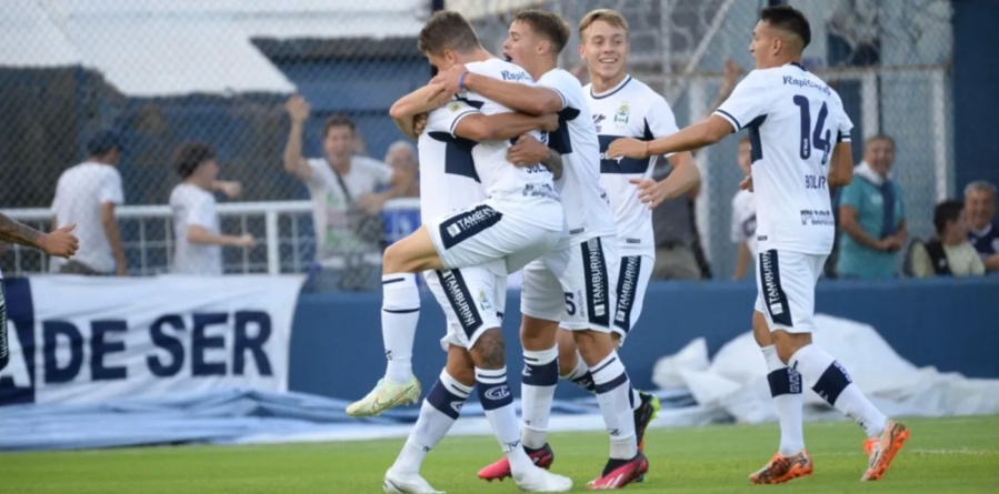 ¿Quiénes son los dos jugadores que en breve podrían marcharse del Lobo?