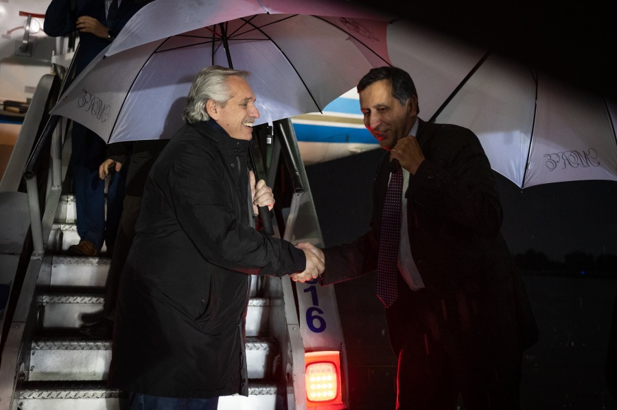 El presidente, Alberto Fernández, se encuentra en Colombia para estar presente en la asunción de Gustavo Preto