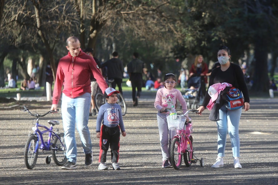 Nueva jornada de Calles Abiertas en el Paseo del Bosque con ”biciescuela” y préstamo de rodados