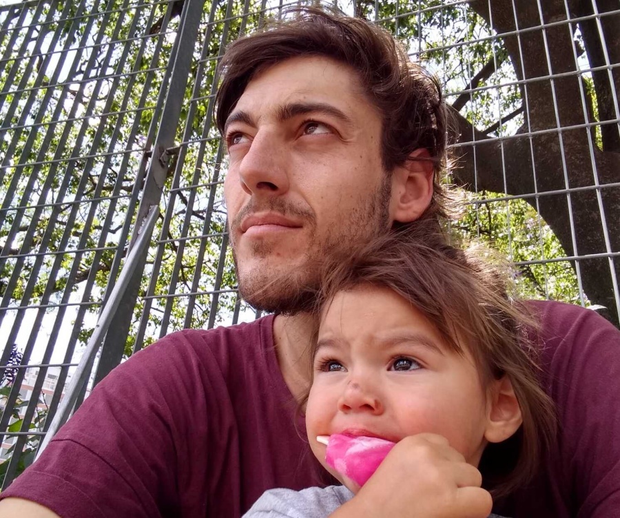 ”Hice tres carreras y dejé; no lo soporté”: Viajó por Sudamérica con su particular taller y ahora pisa fuerte en La Plata