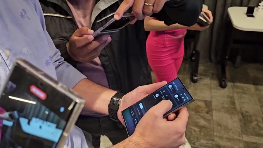 Un informe reveló que un tercio de las personas que usan IA tienen experiencias negativas en la Provincia