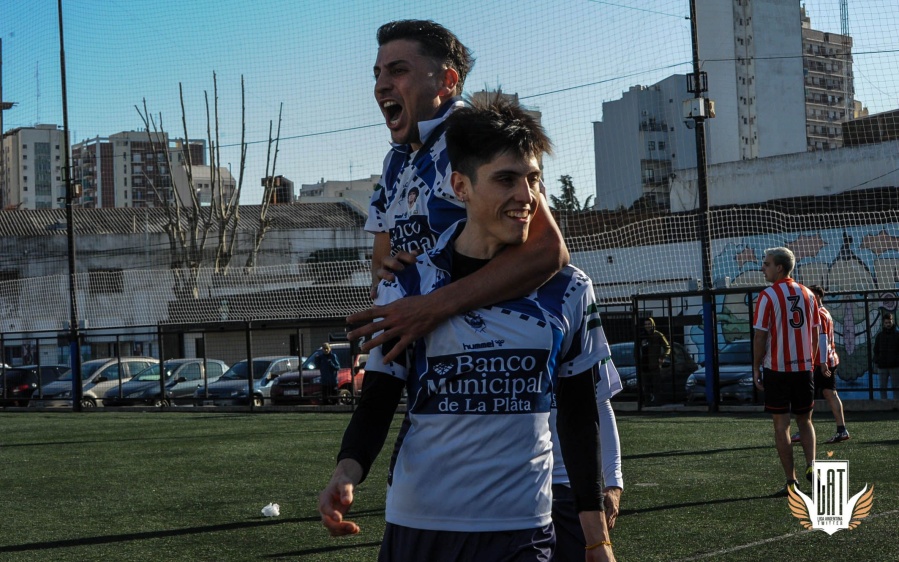 Con Gian Troglio como goleador, Gimnasia le ganó a Estudiantes y pasó a la final del torneo de influencers