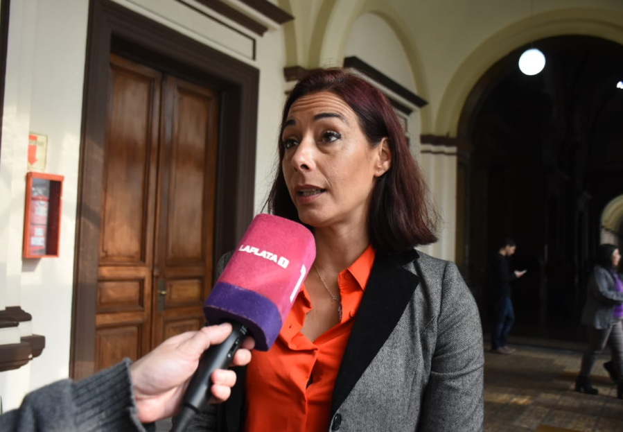 Lambertini sobre las escuelas platenses con problemas de gas: ”Por ineficacia en 2023 hubo obras que no estaban bien hechas”