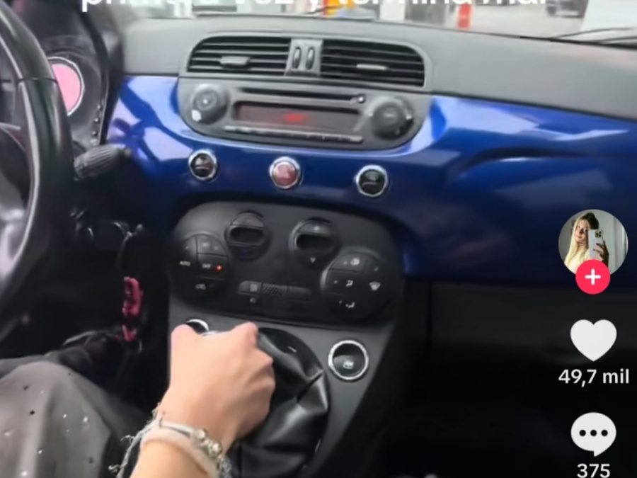 Fue a cargar nafta por primera vez en La Plata y vivió un hecho insólito: “no los iba a choca”