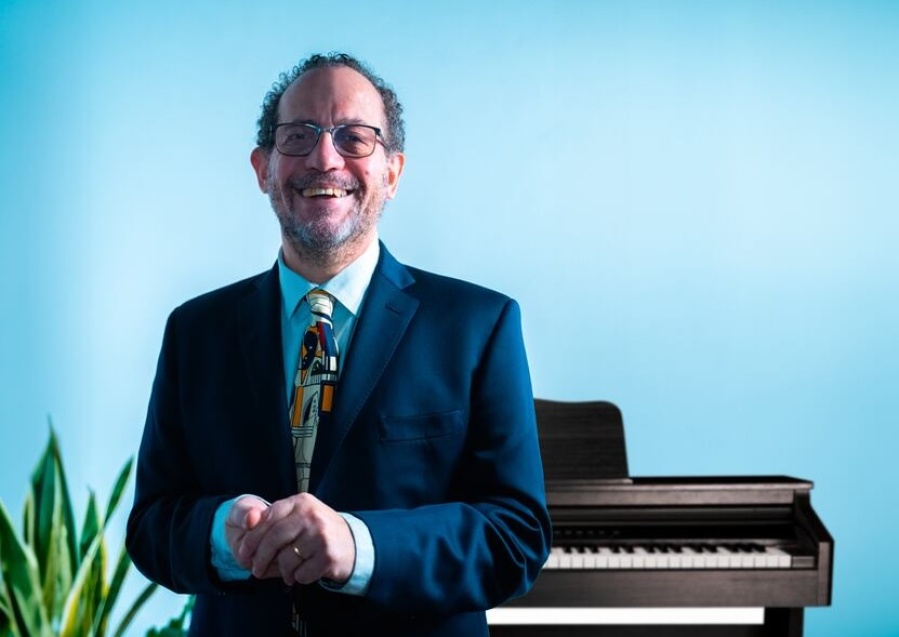 ”La Música de las Ideas” llega a La Plata de la mano del reconocido director y pianista Sergio Feferovich