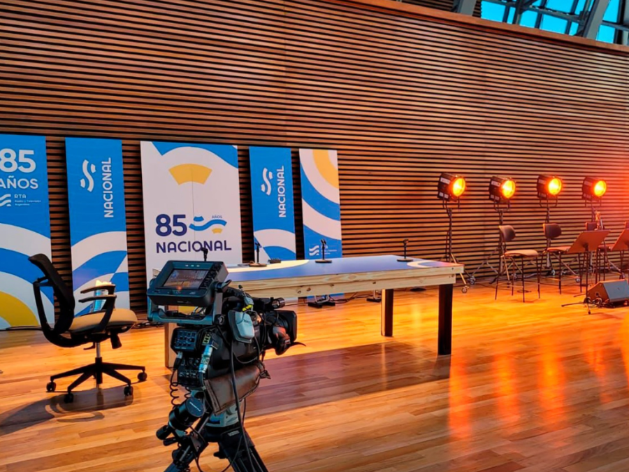 Trabajadores de Radio Nacional desmintieron tajantemente los sueldos informados por la periodista Guadalupe Vázquez