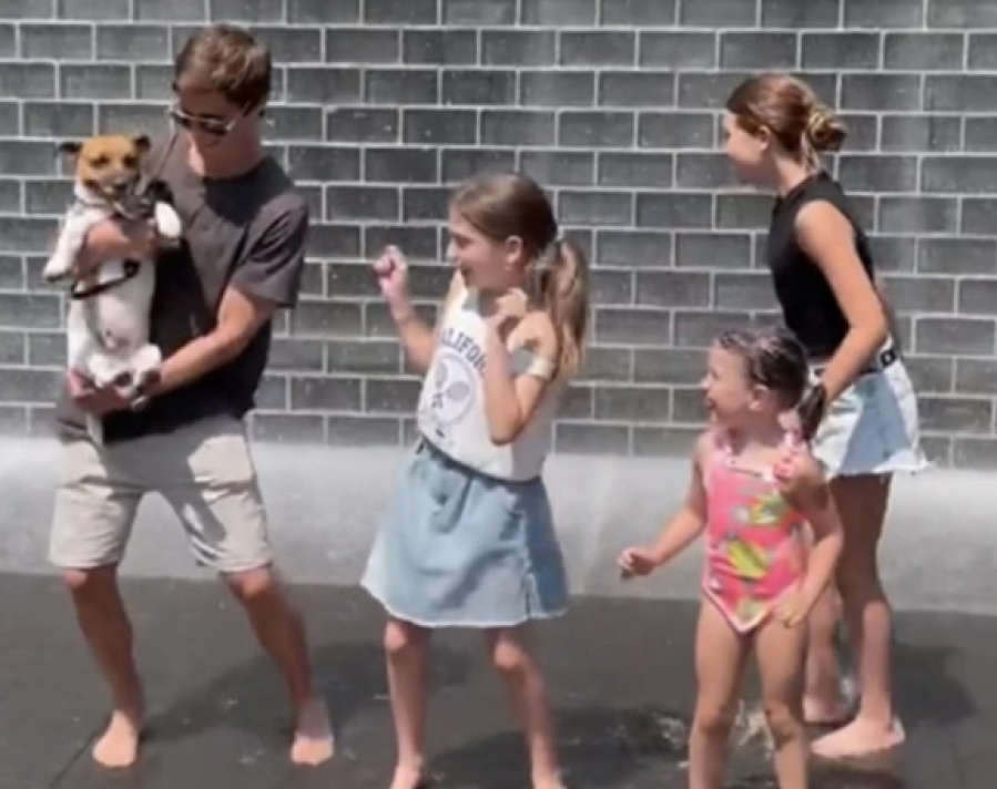 Las divertidas vacaciones familiares de Gastón Dalmau: ”Alto jopo paseando por Chicago”