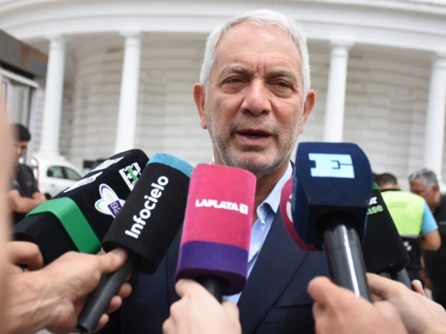 Julio Alak tras la reunión con Garro: ”Quedamos en que el próximo viernes se van a reunir los equipos técnicos”