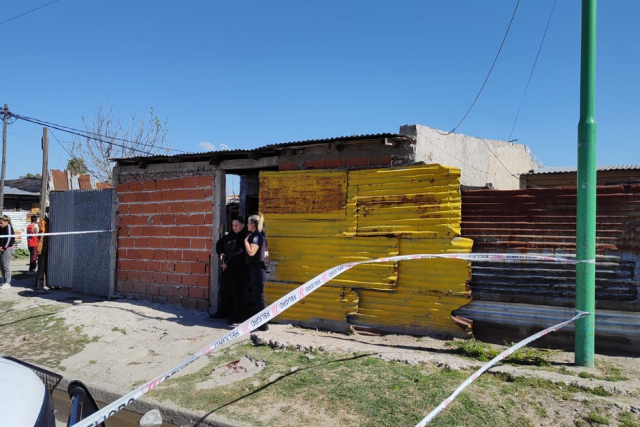 Liberaron al joven de 19 años que mató a su padrastro en Ensenada mientras golpeaba a su madre y sus hermanos