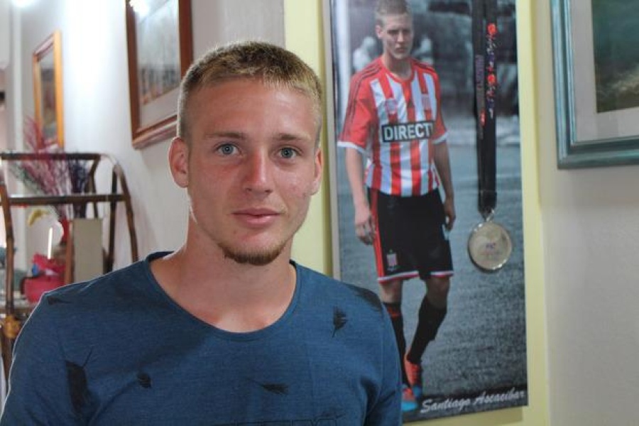 Santiago Ascacibar arribó a Argentina y rompió el silencio: ¿qué dijo sobre su llegada a Estudiantes? 