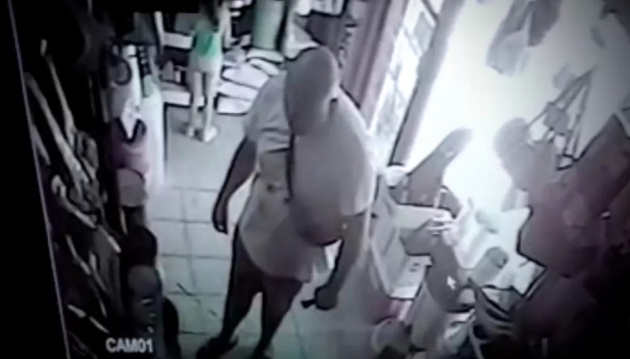 Vino de Córdoba y ahora no puede volver porque le robaron la billetera en José Hernández