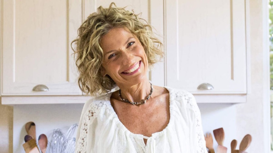 Maru Botana llevó un particular regalo a sus autoridades de mesa