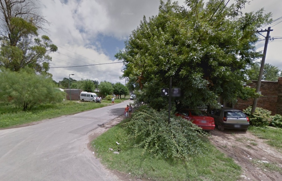 Vecinos en guerra: por una pelea con hierros y cuchillos, tres hombres terminaron detenidos y otro hospitalizado en Romero