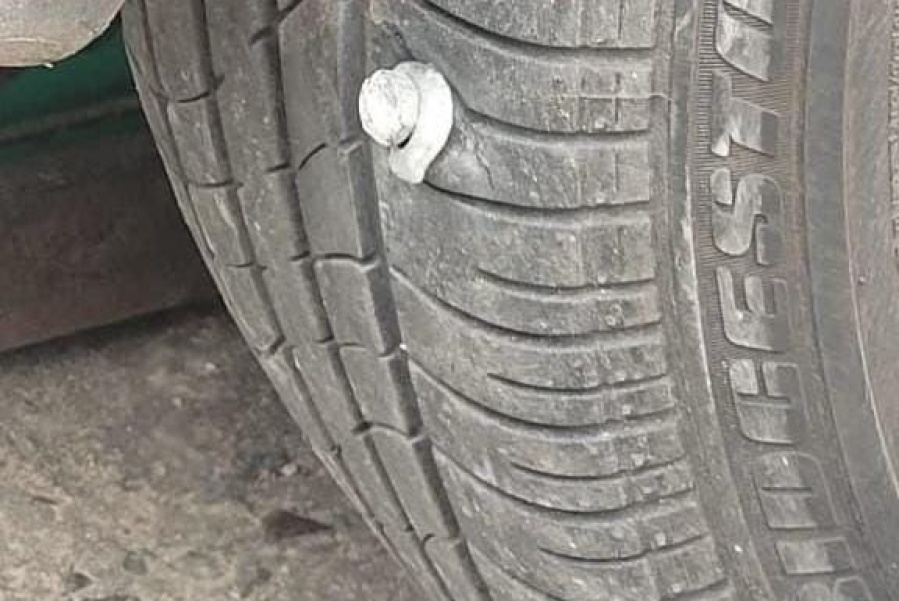 Automovilistas de Villa Elvira se quejaron de las nuevas lomas de burro porque ”rompen las ruedas”