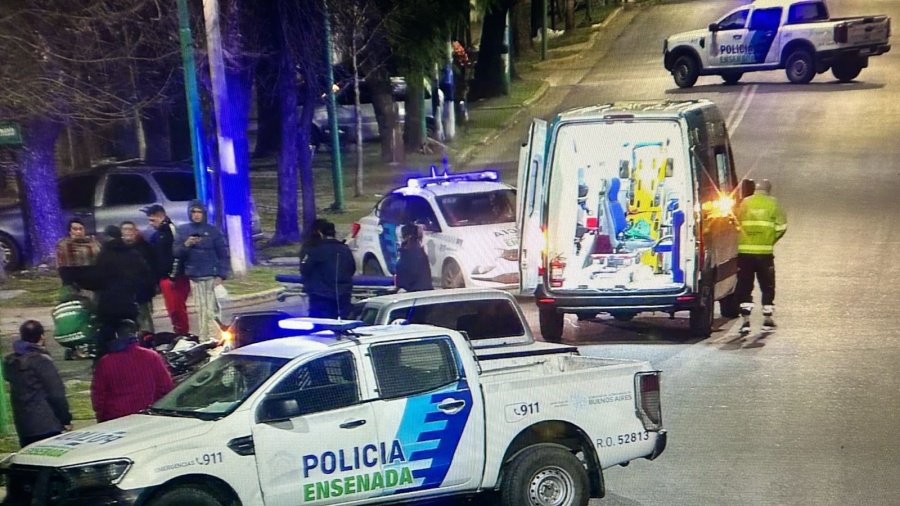 Dos personas resultaron heridas tras un choque en Ensenada